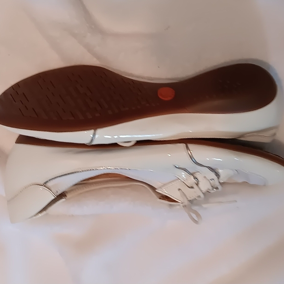 Sesto Meucci White Flats Size 10 - Picture 3 of 7